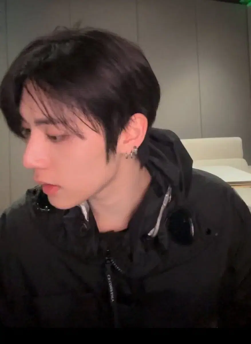 thumbnail-0